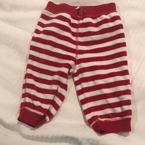 Carter’s 6 month pants.